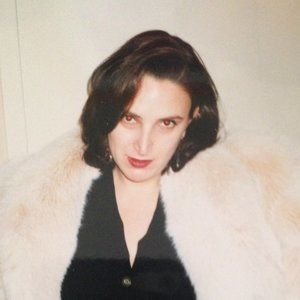 Meet your Posher, Larisa